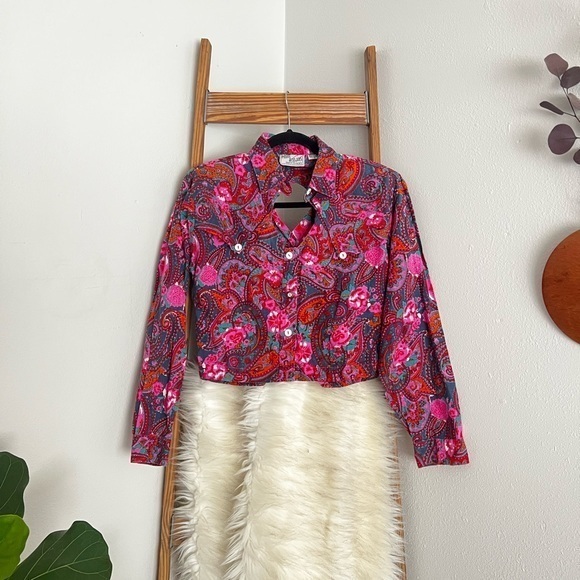 90’s Western Button‎ Front Crop! - Picture 2 of 13